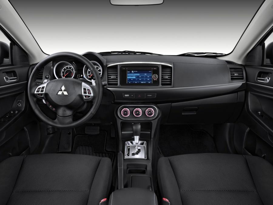  Mitsubishi Lancer Sportback GTS 2009 года  (US) (фото 12 из 12)